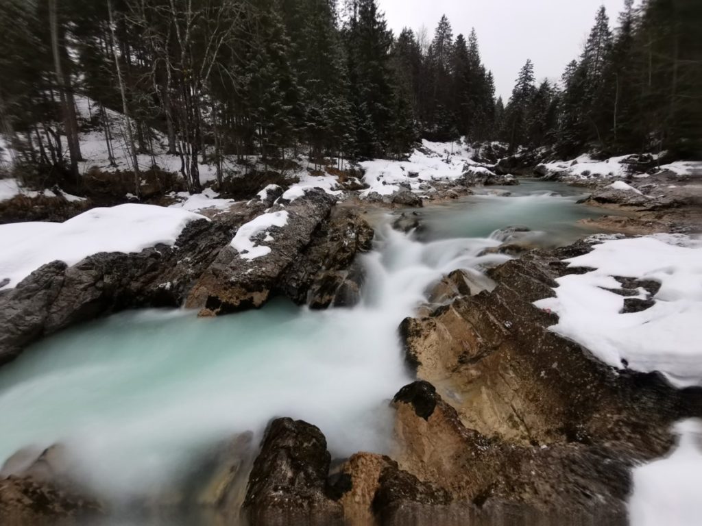 Naturerlebnis Winter beim Schneeschuhwandern