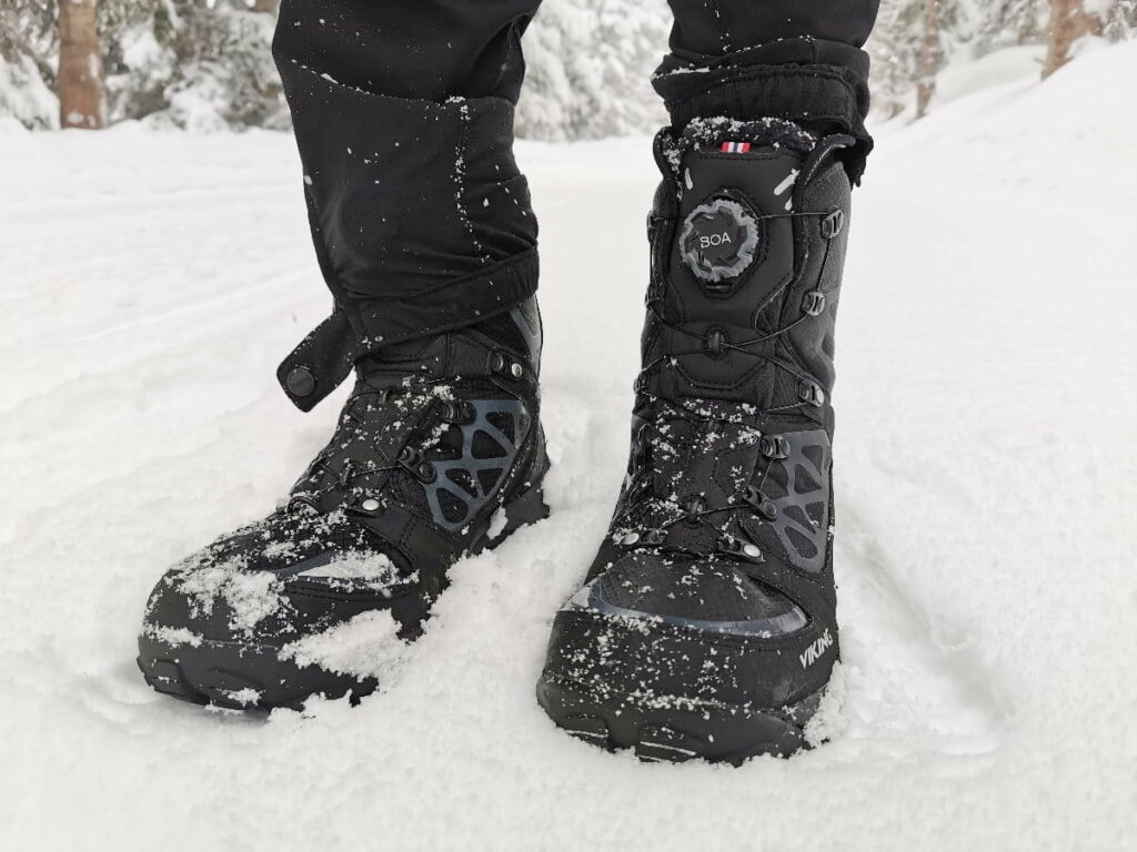 Schneeschuhwandern Ausrüstung - du brauchst gute Schuhe für deine Schneeschuhe